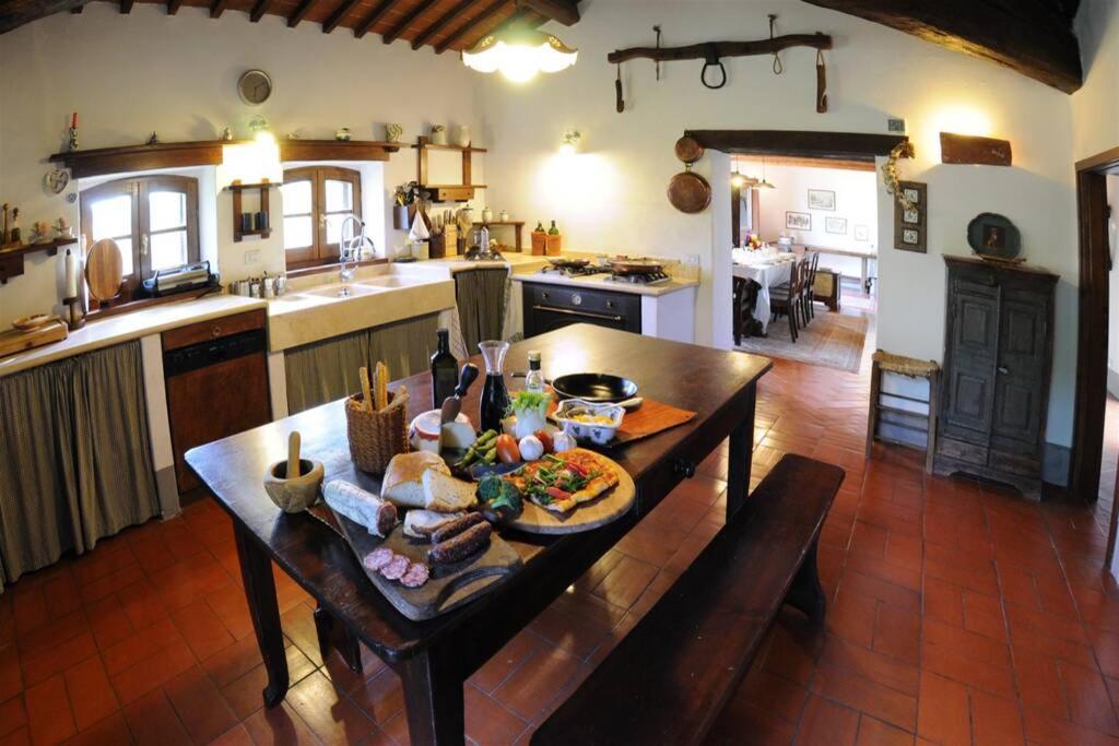Exclusive Villa Parrano - Countryside With Pool Exterior foto